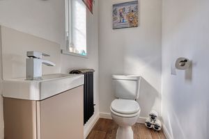WC- click for photo gallery